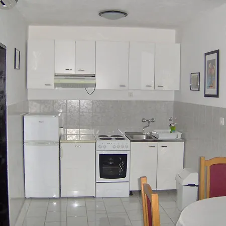 Appartement With A Parking Space Milna, Brac - 14961