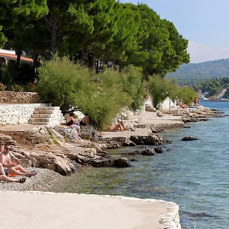 With A Parking Space Milna, Brac - 14961 Appartement